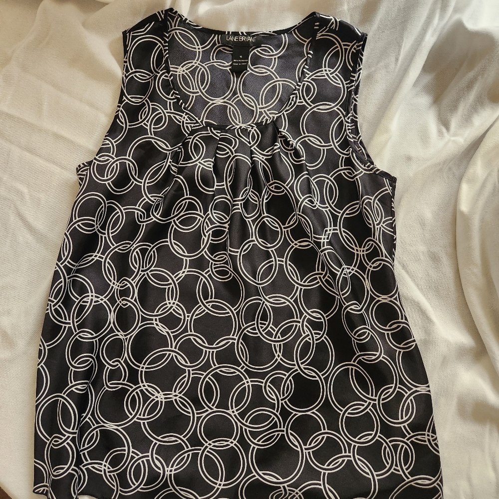 Lane Bryant Sleeveless Chain Print Blouse Black White Size 16 Workwear Tank